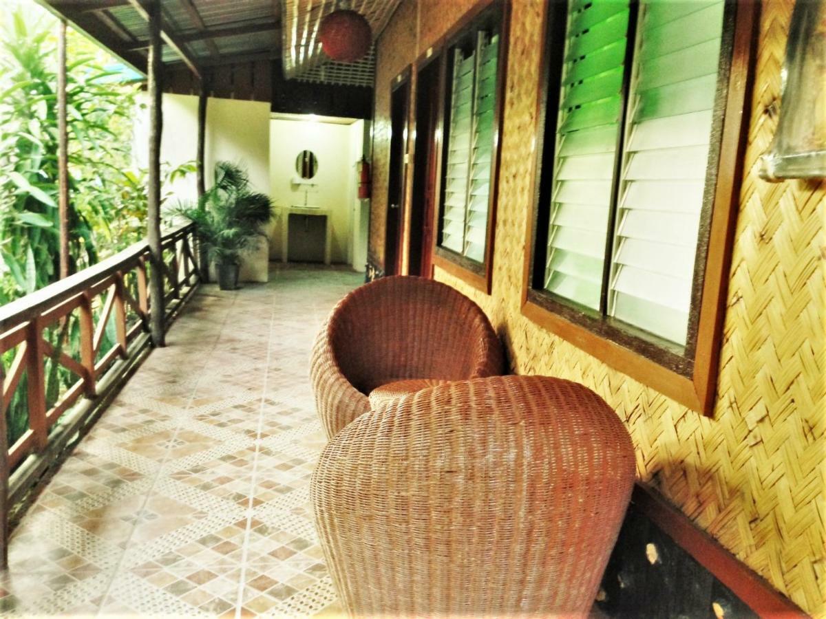 Antonio Village Pension And Cafe El Nido Extérieur photo